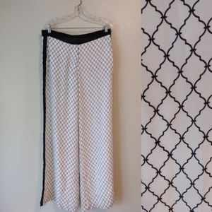 NEW Aryn K White Black Lattice Wide Leg Pants